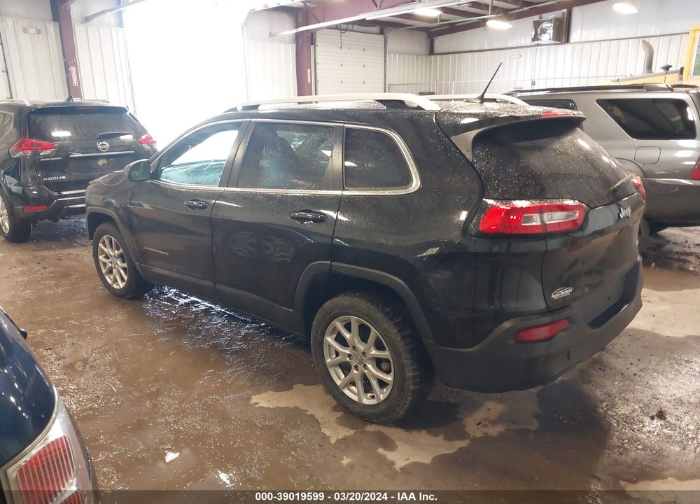 2017 JEEP CHEROKEE LATITUDE FWD VIN: 1C4PJLCB6HD221696