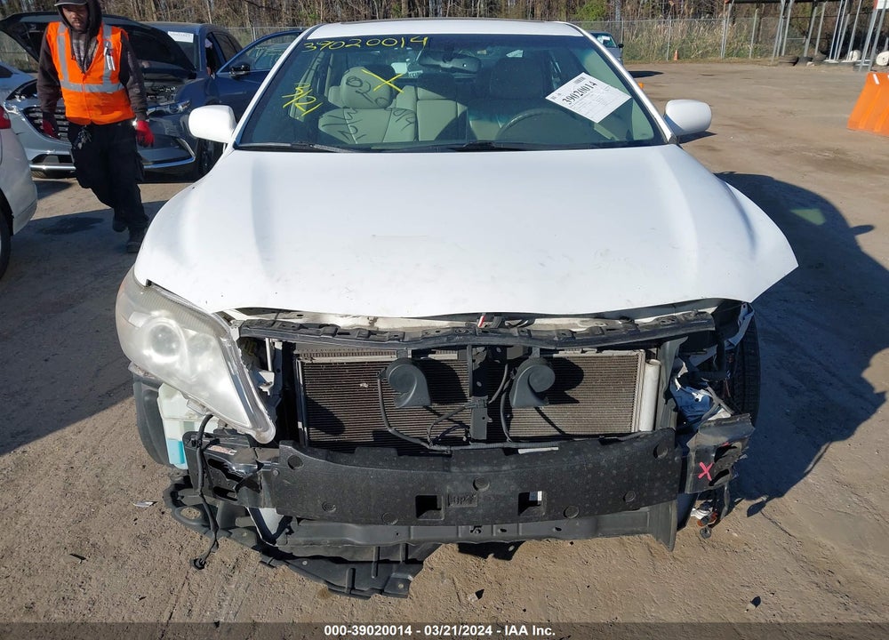 2011 TOYOTA CAMRY XLE V6 VIN: 4T1BK3EK2BU626882