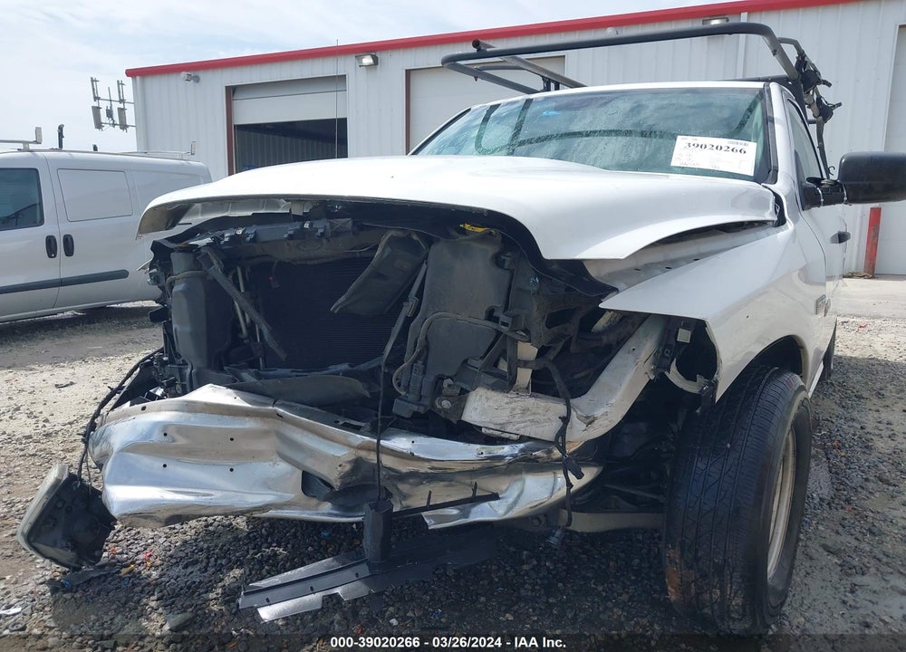 2017 RAM 1500 TRADESMAN REGULAR CAB 4X2 8' BOX VIN: 3C6JR6DT7HG706852