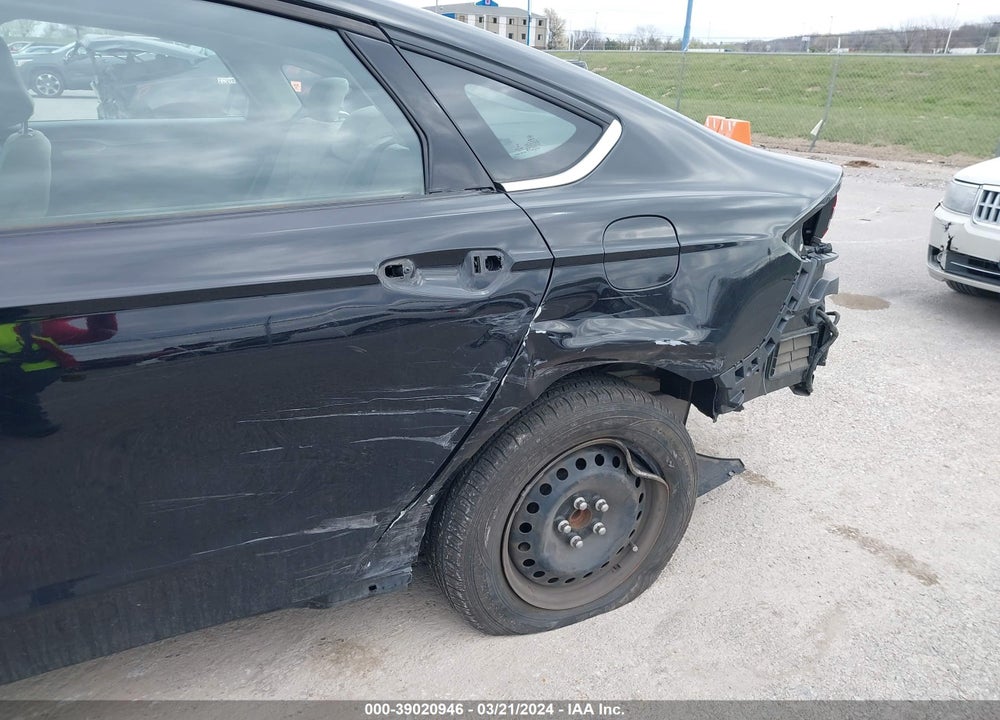 2020 FORD FUSION S VIN: 3FA6P0G71LR247661
