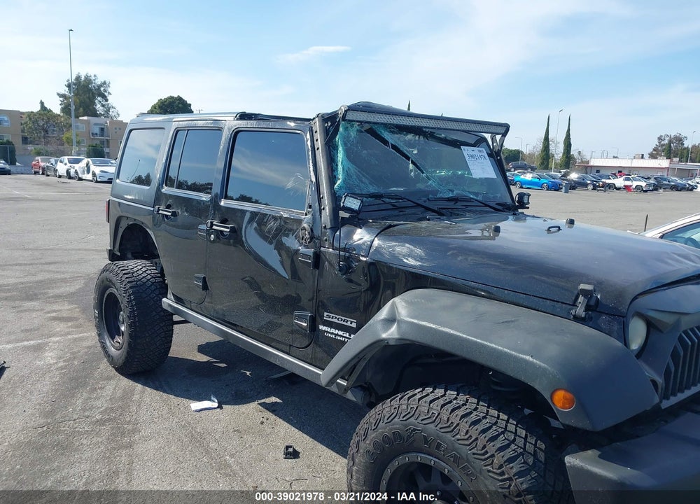 2016 JEEP WRANGLER UNLIMITED VIN: 1C4BJWDG6GL196325