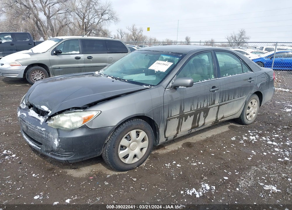 2004 TOYOTA CAMRY LE VIN: 4T1BE32K34U901853