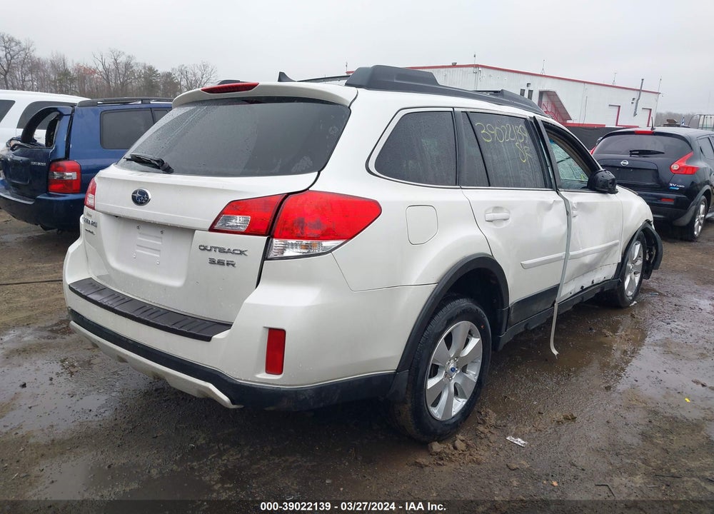 2012 SUBARU OUTBACK 3.6R LIMITED VIN: 4S4BRDLCXC2246926