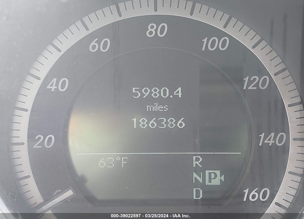 2011 MERCEDES-BENZ E 350 4MATIC VIN: WDDHF8HB4BA371364