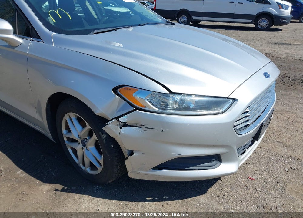 2015 FORD FUSION SE VIN: 3FA6P0H77FR228275
