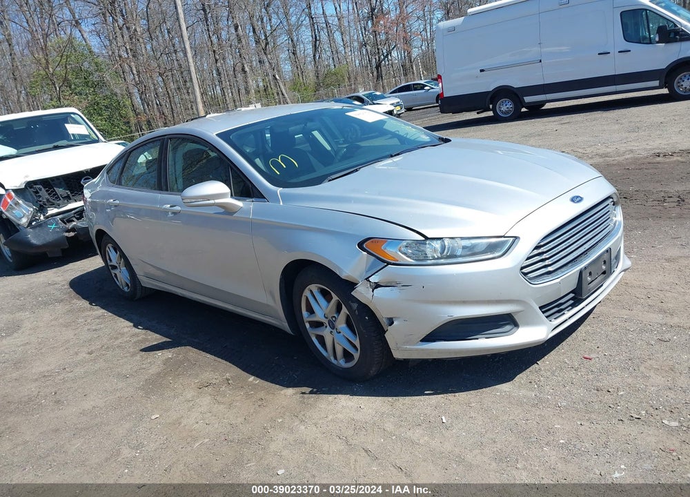 2015 FORD FUSION SE VIN: 3FA6P0H77FR228275