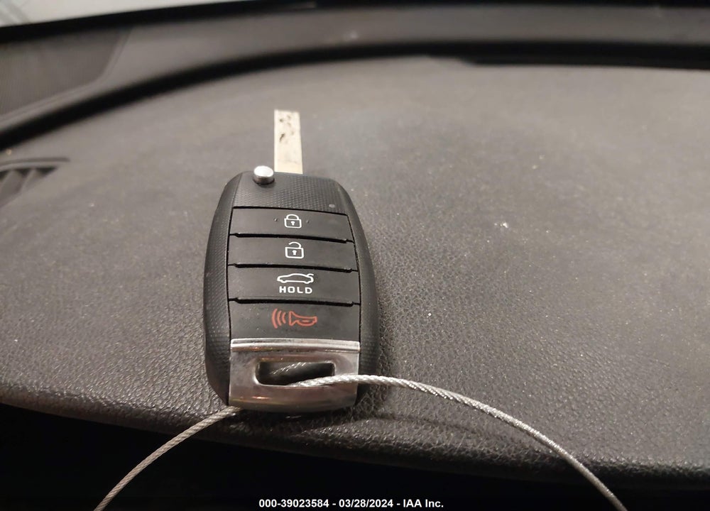2016 KIA OPTIMA LX VIN: 5XXGT4L33GG024644