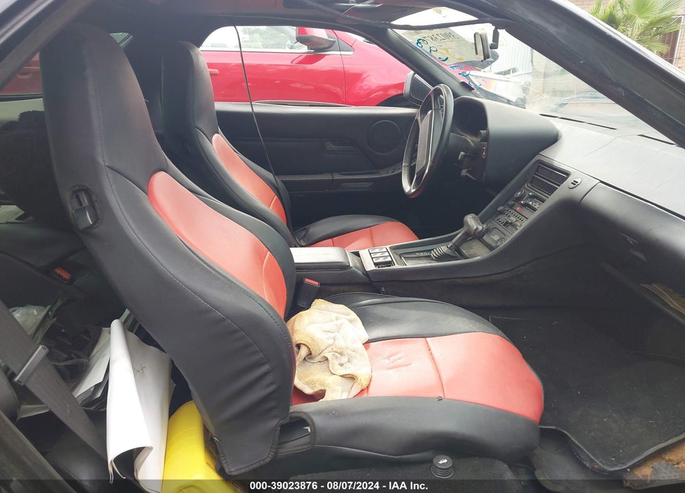 1986 PORSCHE 928 S VIN: WP0JB0926GS861698