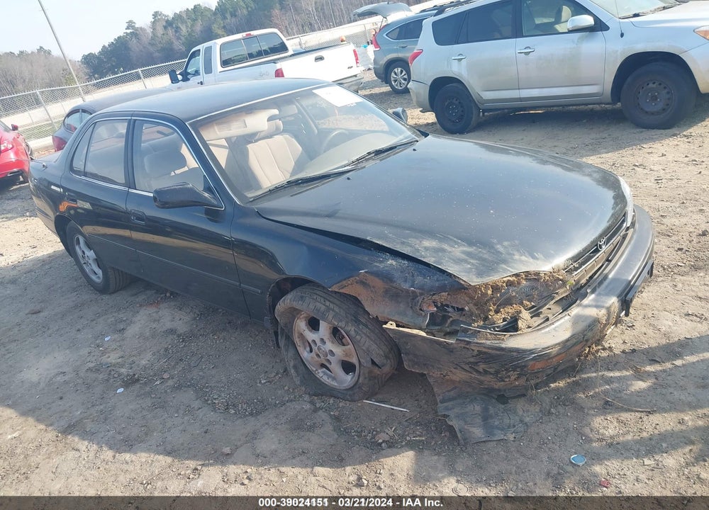 1995 TOYOTA CAMRY LE VIN: JT2SK12E0S0328015