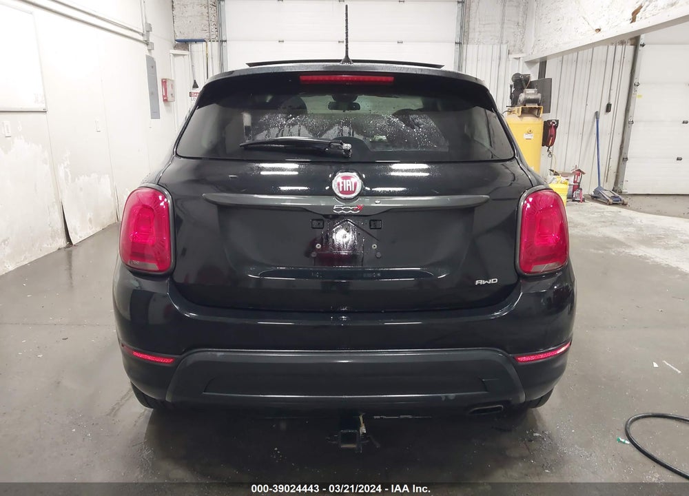 2018 FIAT 500X VIN: ZFBCFYCB5JP688743