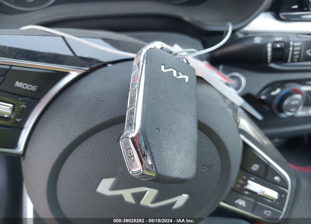 2022 KIA FORTE VIN: 3KPF44AC2NE483049