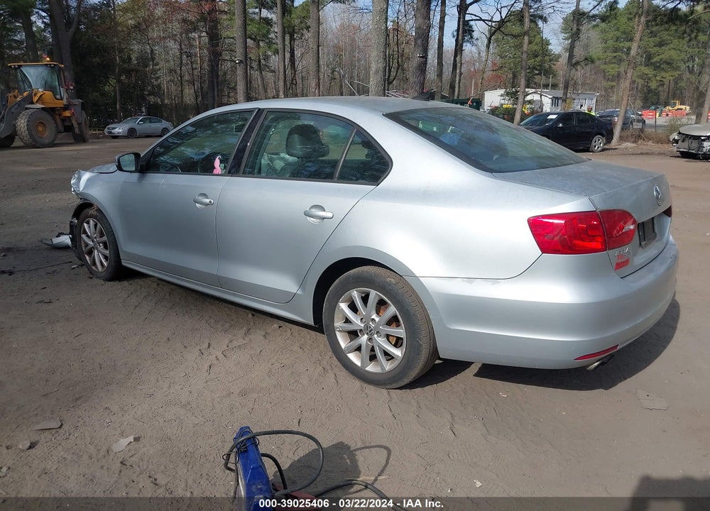 2011 VOLKSWAGEN JETTA 2.5L SE VIN: 3VWDZ7AJ1BM363931