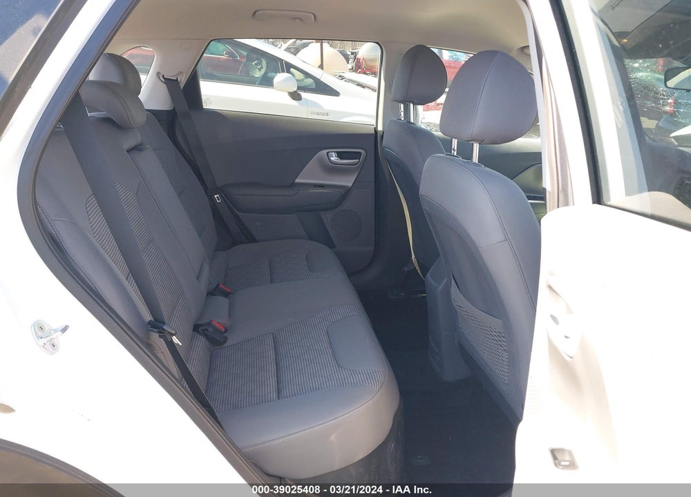2019 KIA NIRO LX VIN: KNDCB3LC8K5353526