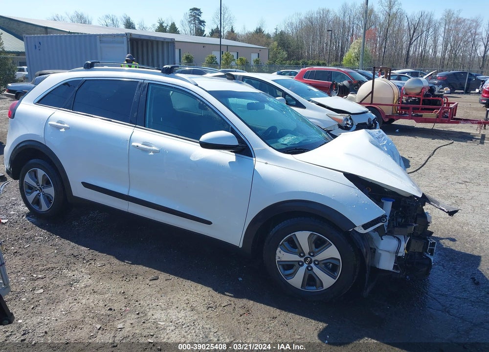 2019 KIA NIRO LX VIN: KNDCB3LC8K5353526