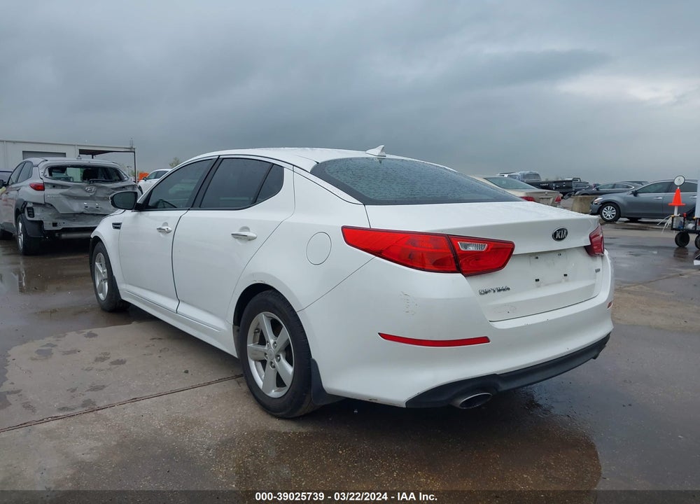 2015 KIA OPTIMA LX VIN: KNAGM4A78F5635983