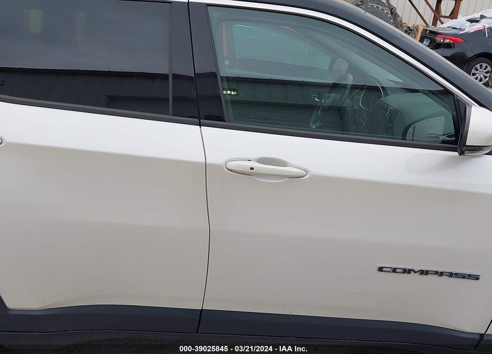 2017 JEEP NEW COMPASS LIMITED 4X4 VIN: 3C4NJDCB9HT640052