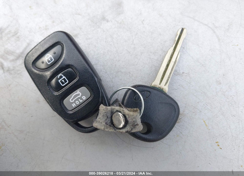 2014 HYUNDAI ELANTRA SE VIN: 5NPDH4AE9EH522616
