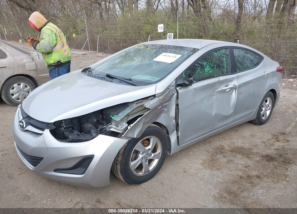 2014 HYUNDAI ELANTRA SE VIN: 5NPDH4AE9EH522616