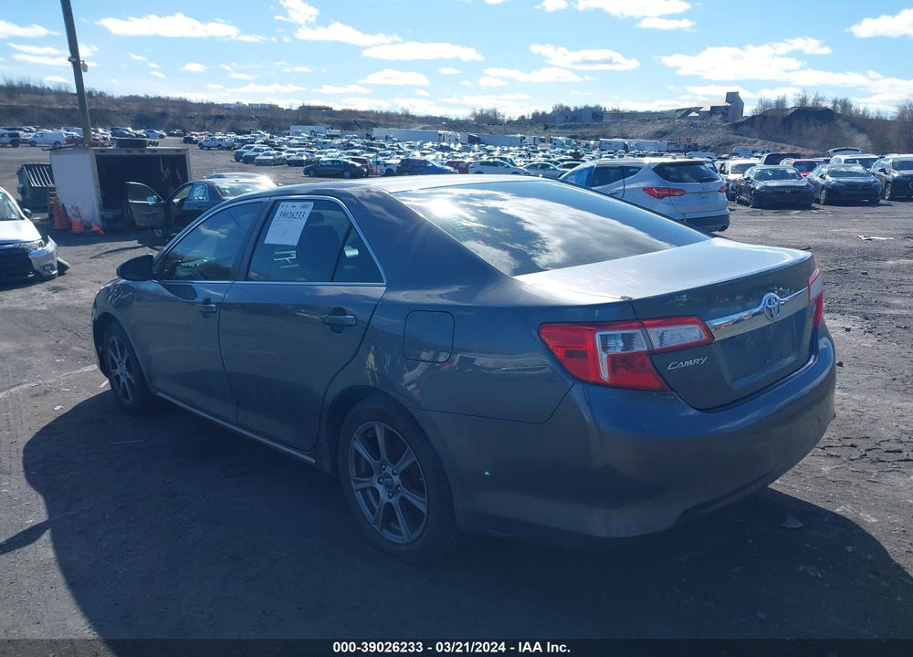2013 TOYOTA CAMRY XLE VIN: 4T4BF1FK1DR311233