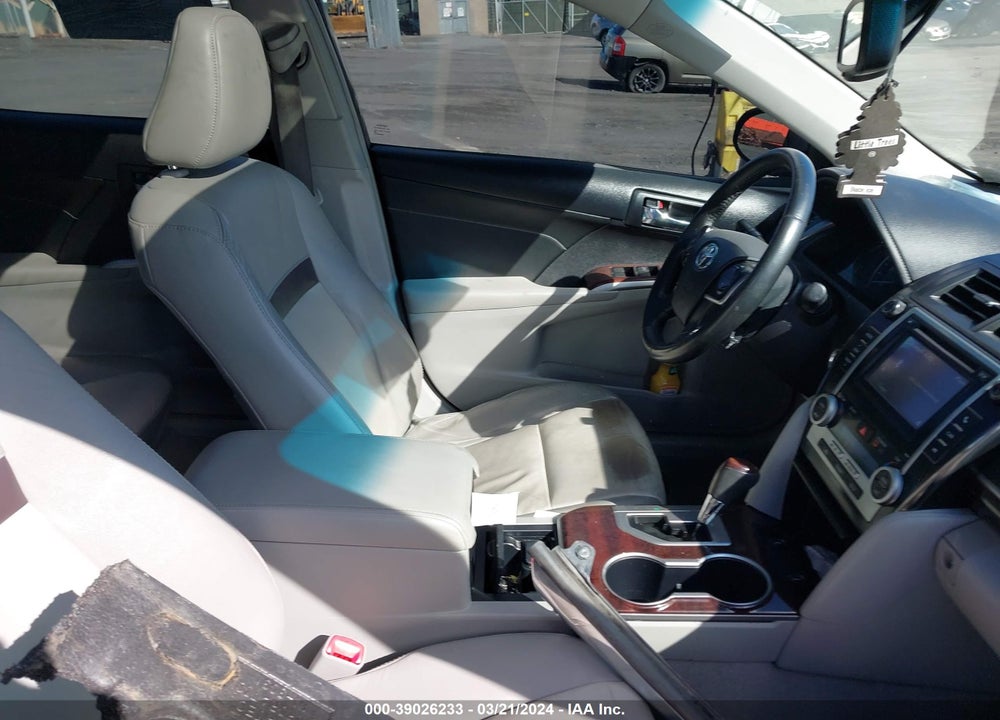 2013 TOYOTA CAMRY XLE VIN: 4T4BF1FK1DR311233