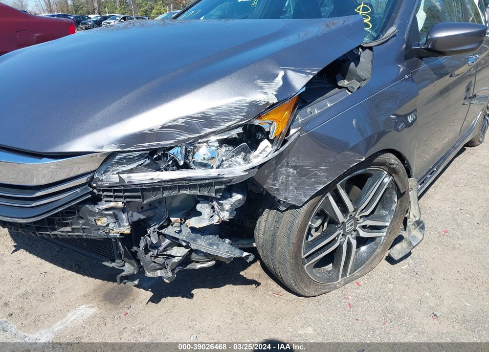 2016 HONDA ACCORD SPORT VIN: 1HGCR2F50GA111560