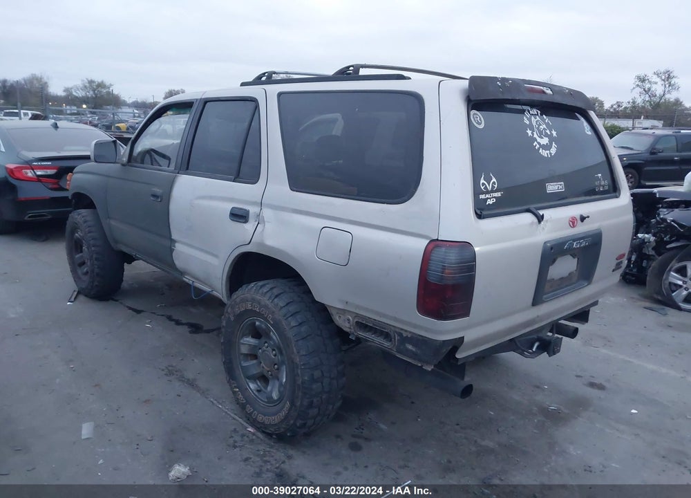 1998 TOYOTA 4RUNNER SR5 V6 VIN: JT3HN86R1W0174178