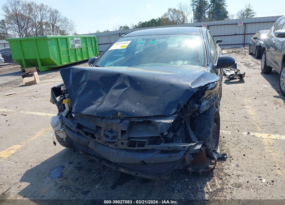 2010 MAZDA 3 I SPORT VIN: JM1BL1SF1A1263083