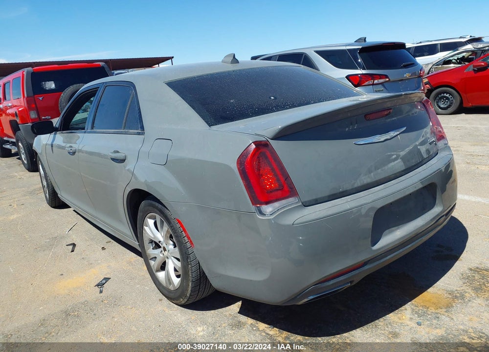 2017 CHRYSLER 300 300S VIN: 2C3CCABG5HH560192