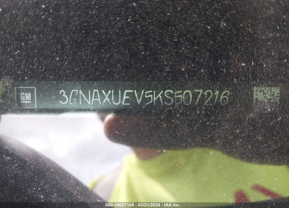 2019 CHEVROLET EQUINOX LT VIN: 3GNAXUEV5KS507216