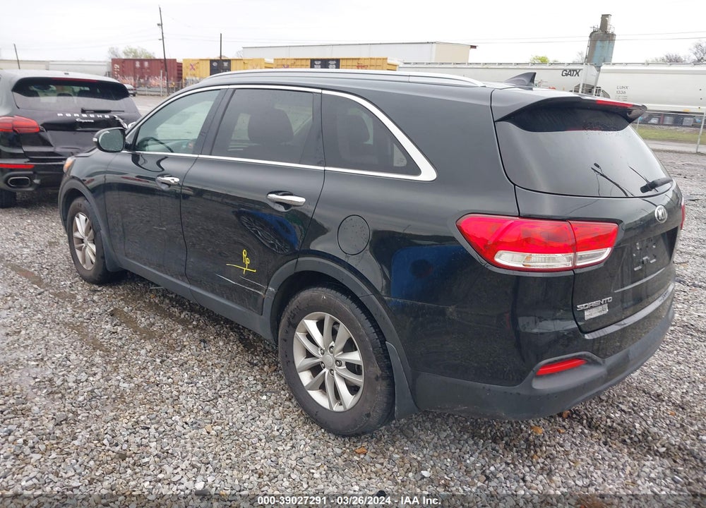2016 KIA SORENTO 3.3L LX VIN: 5XYPG4A58GG102016