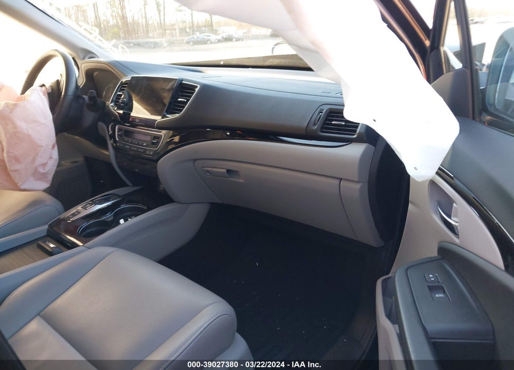 2019 HONDA PILOT TOURING VIN: 5FNYF6H63KB055026