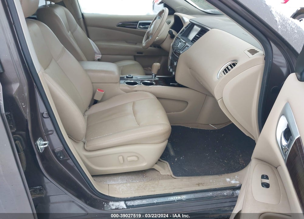 2015 NISSAN PATHFINDER SL VIN: 5N1AR2MM5FC655972