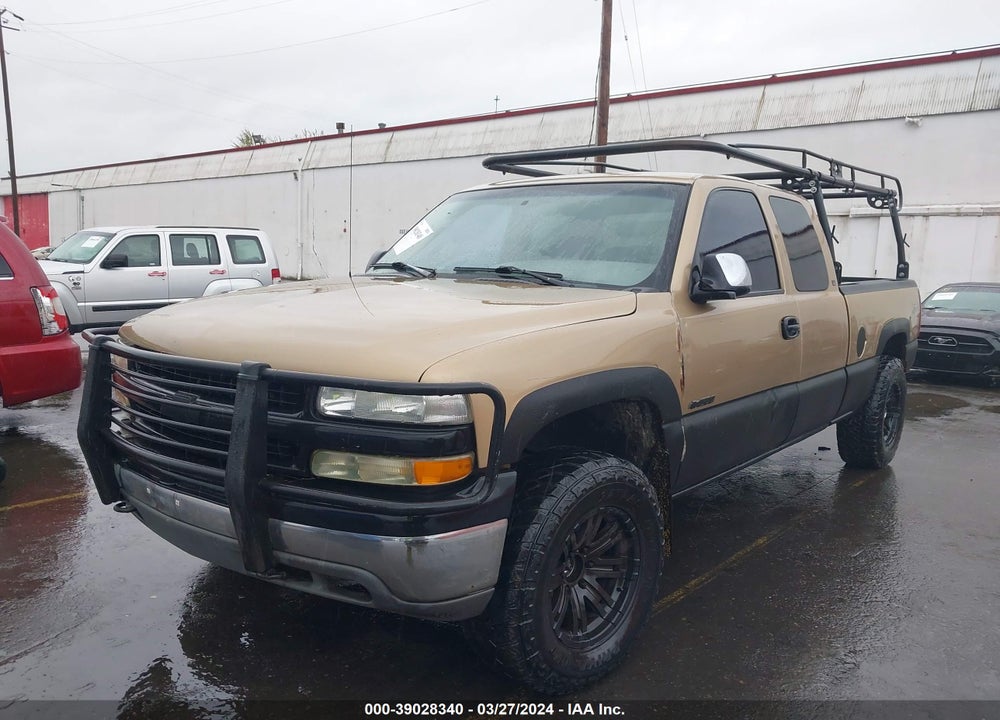 2000 CHEVROLET SILVERADO 1500 LS/LT VIN: 1GCEK19T3YE269109