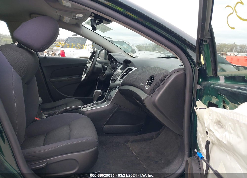 2014 CHEVROLET CRUZE 1LT AUTO VIN: 1G1PC5SBXE7448643