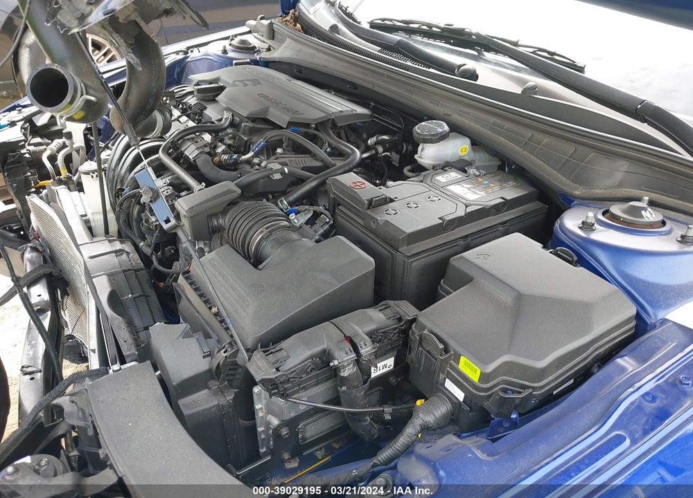 2024 HYUNDAI ELANTRA SE VIN: KMHLL4DG6RU647197