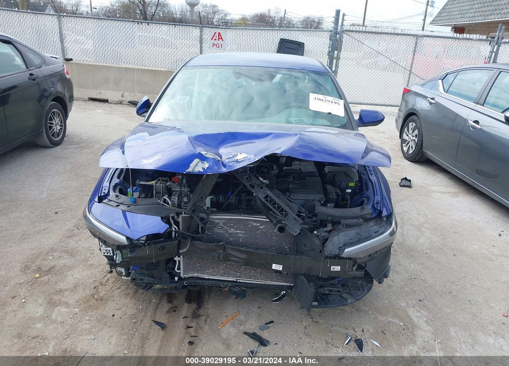2024 HYUNDAI ELANTRA SE VIN: KMHLL4DG6RU647197