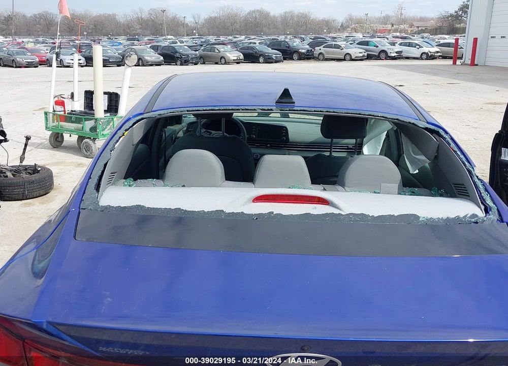 2024 HYUNDAI ELANTRA SE VIN: KMHLL4DG6RU647197