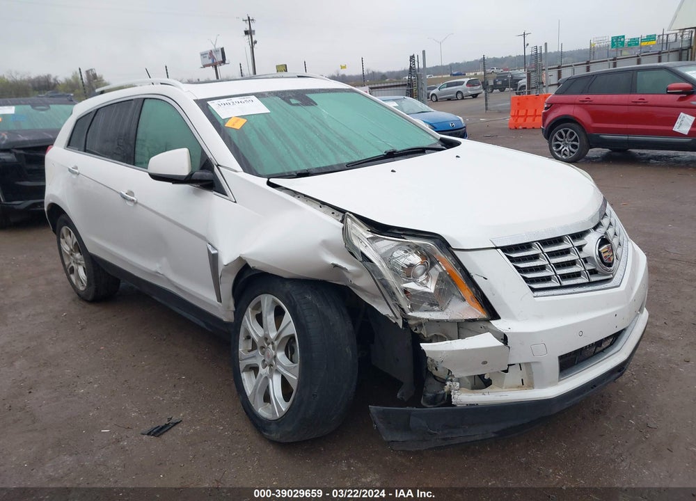 2015 CADILLAC SRX PERFORMANCE COLLECTION VIN: 3GYFNCE39FS583888