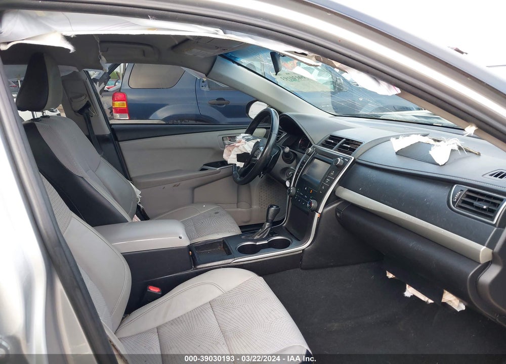 2016 TOYOTA CAMRY SE VIN: 4T1BF1FK0GU120885