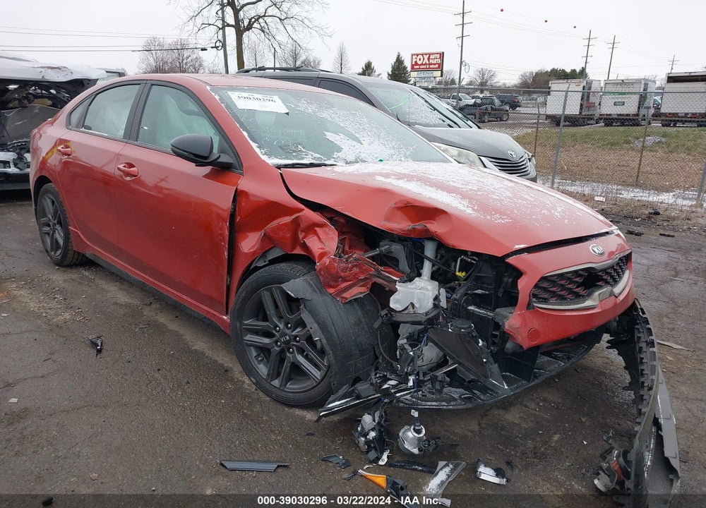 2021 KIA FORTE GT LINE VIN: 3KPF34AD2ME275330