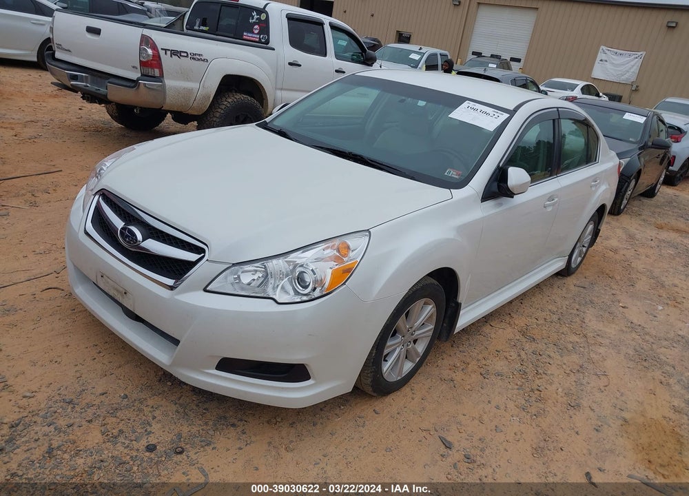 2011 SUBARU LEGACY 2.5I PREMIUM VIN: 4S3BMBC66B3233052