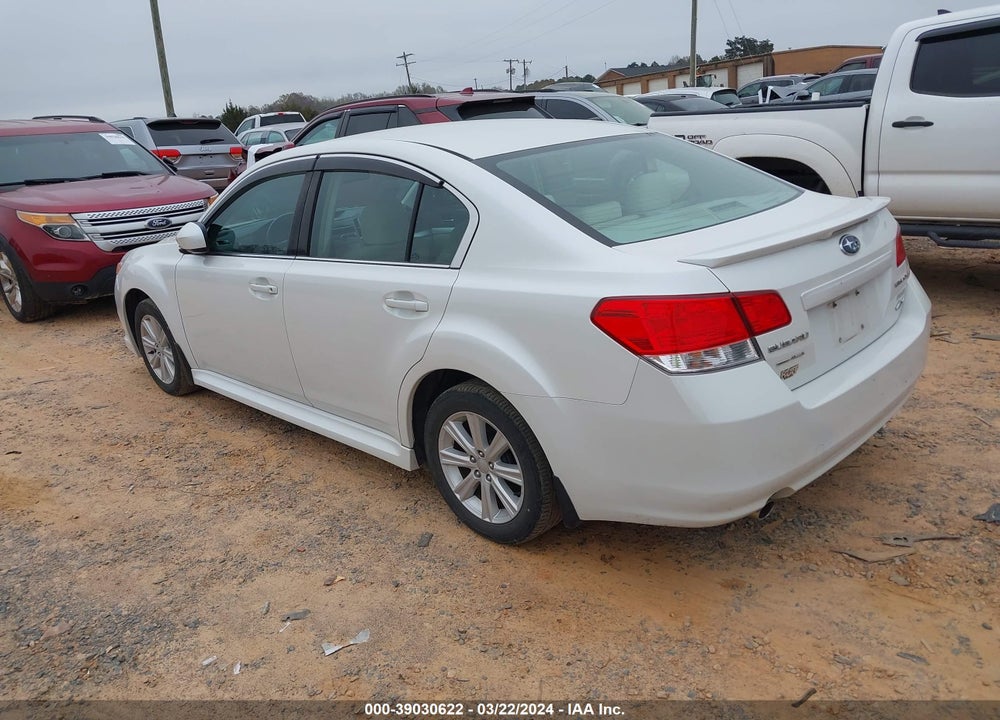 2011 SUBARU LEGACY 2.5I PREMIUM VIN: 4S3BMBC66B3233052