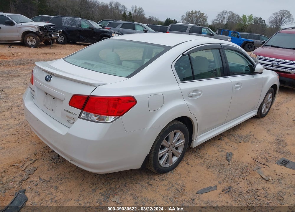 2011 SUBARU LEGACY 2.5I PREMIUM VIN: 4S3BMBC66B3233052