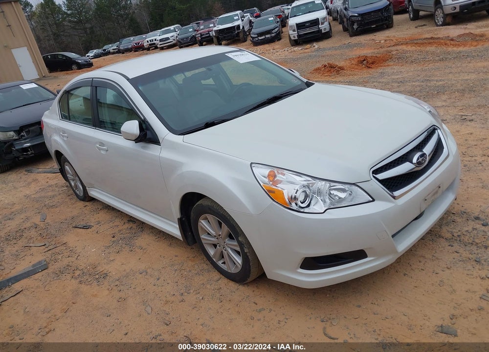 2011 SUBARU LEGACY 2.5I PREMIUM VIN: 4S3BMBC66B3233052