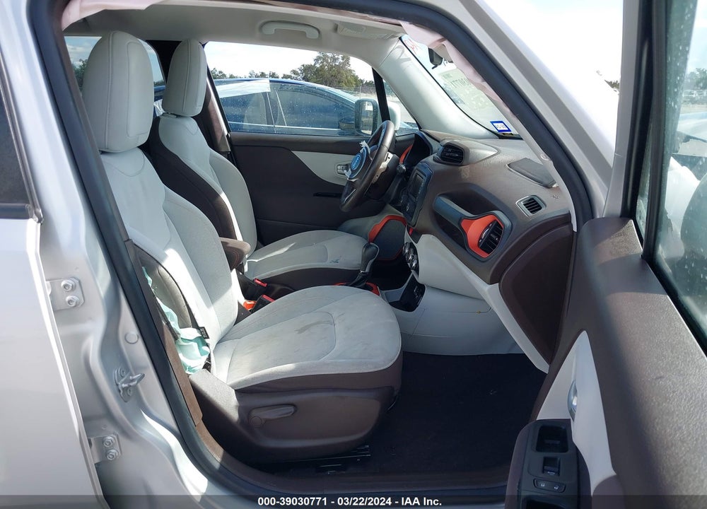 2016 JEEP RENEGADE LATITUDE VIN: ZACCJABTXGPC55184