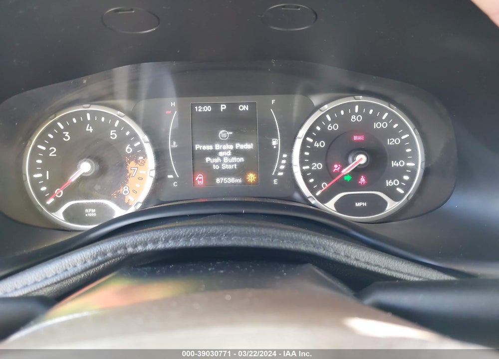 2016 JEEP RENEGADE LATITUDE VIN: ZACCJABTXGPC55184