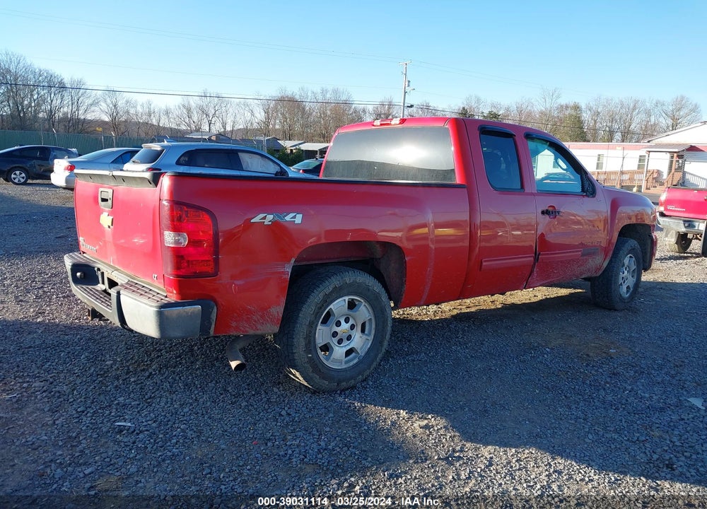 2011 CHEVROLET SILVERADO 1500 LT VIN: 1GCRKSE34BZ201334