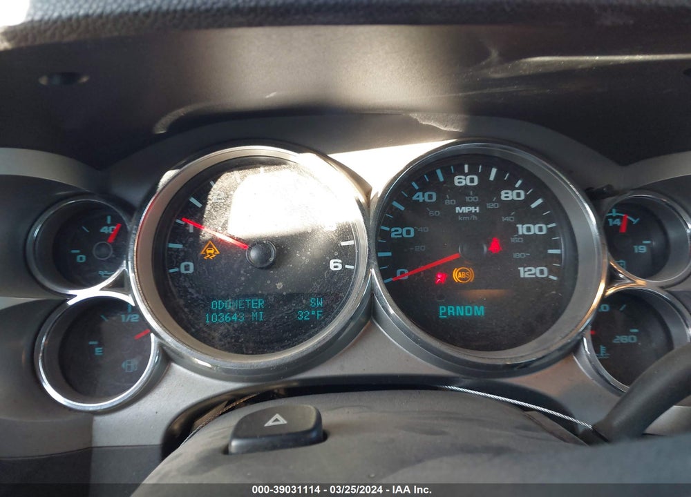 2011 CHEVROLET SILVERADO 1500 LT VIN: 1GCRKSE34BZ201334