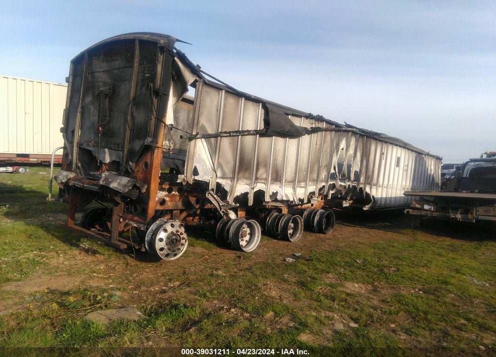2012 WESTERN TRAILERS --- VIN: 5DN155348CB000717