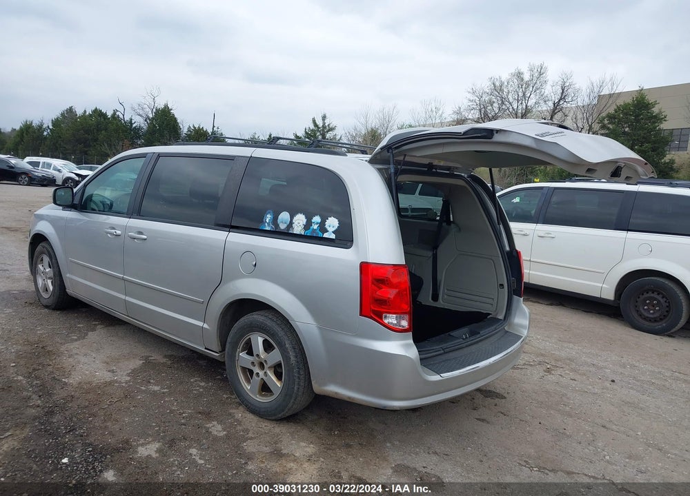 2011 DODGE GRAND CARAVAN MAINSTREET VIN: 2D4RN3DG8BR731093
